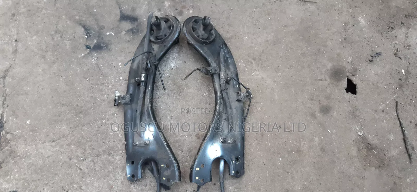 Back Camber Arm Hyundai Tucson 2010 Model