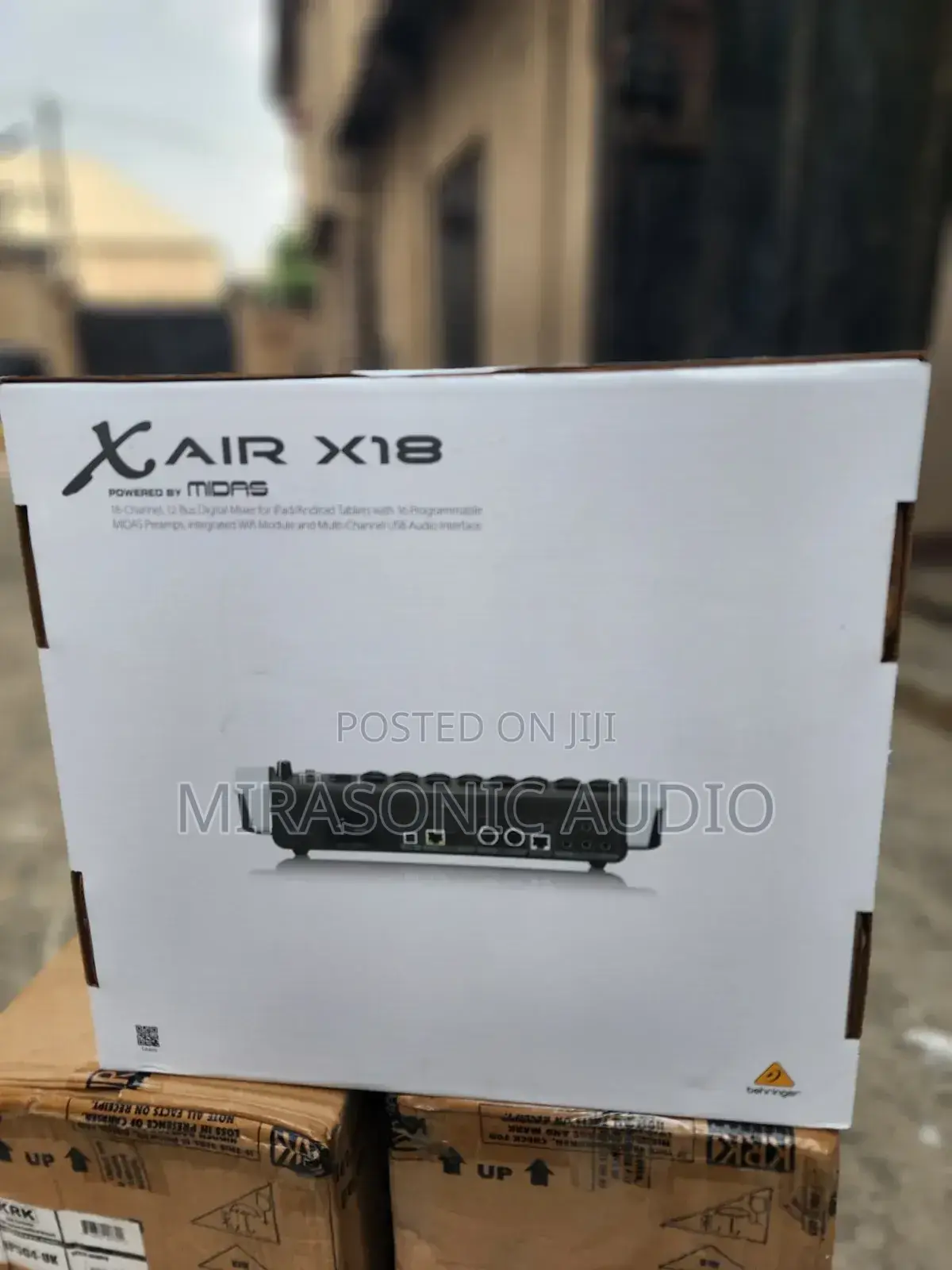 Behringer X Air X18 18 Channel Digital Mixer for Tablets