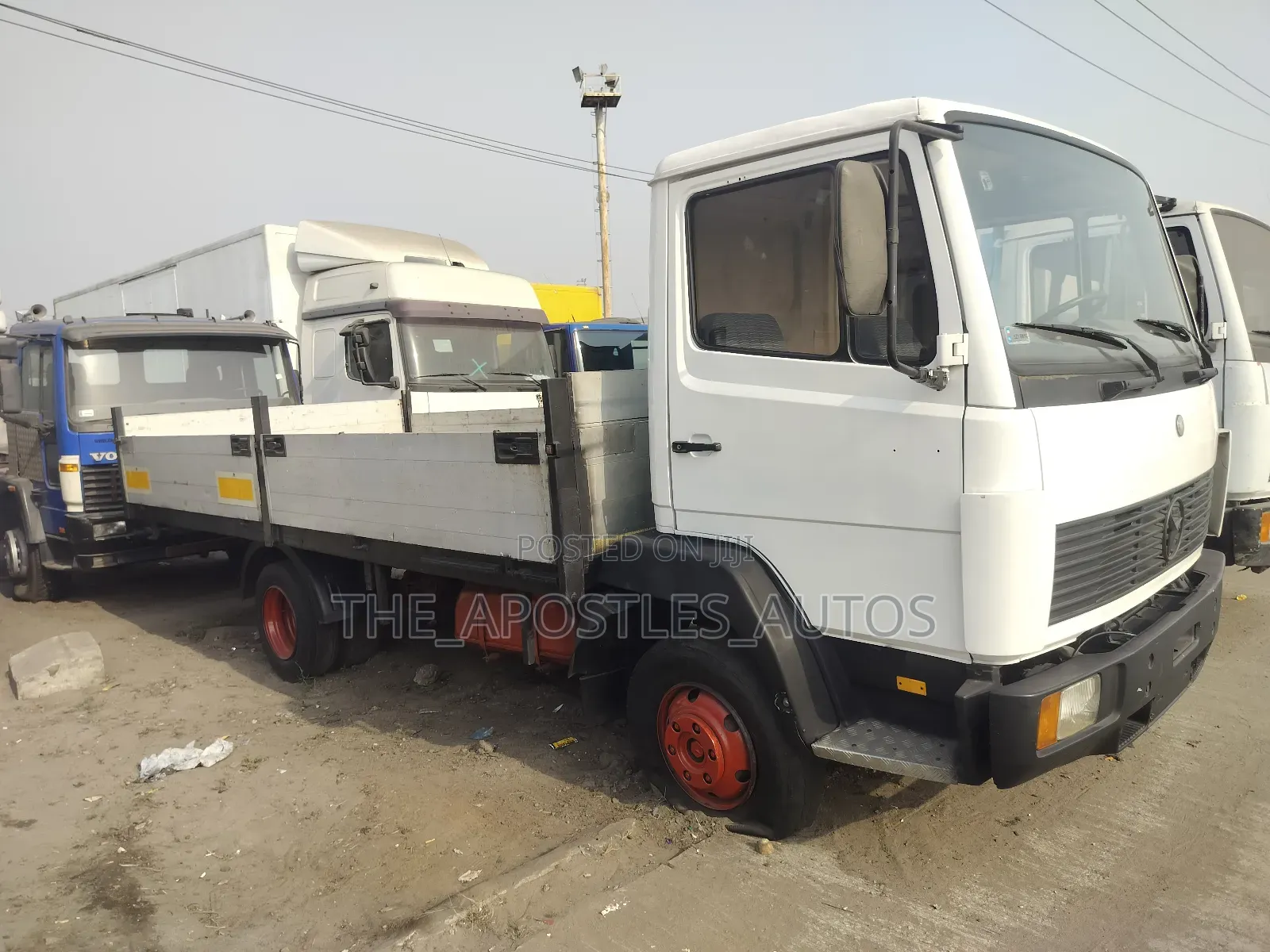 Mercedes Benz Truck 814