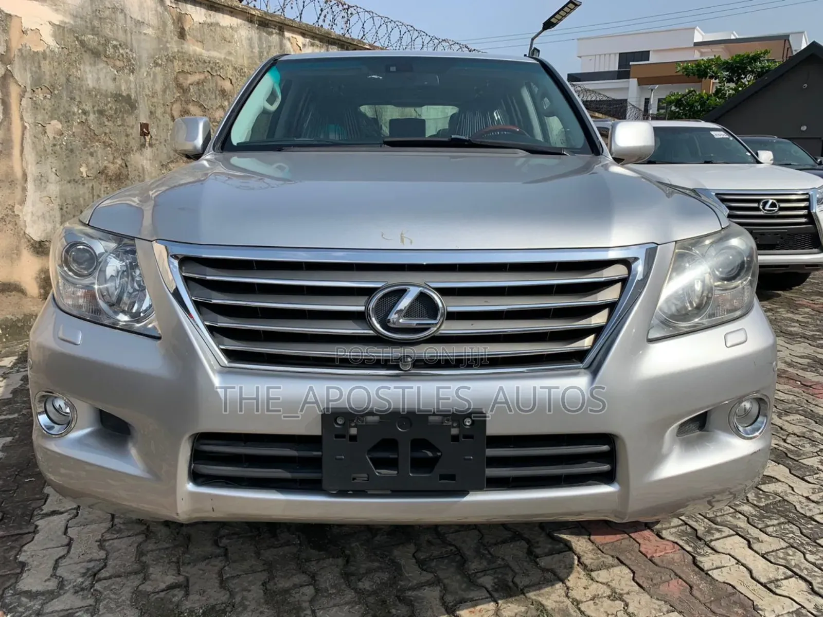 Lexus LX 570 AWD 2015 Silver