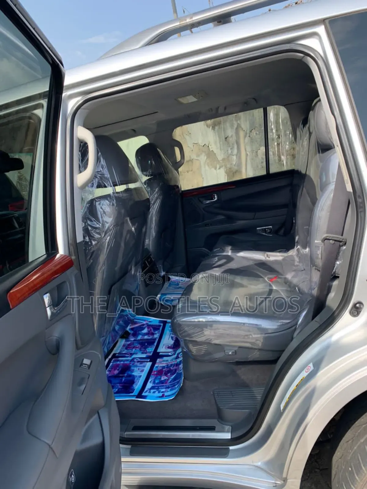 Lexus LX 570 AWD 2015 Silver