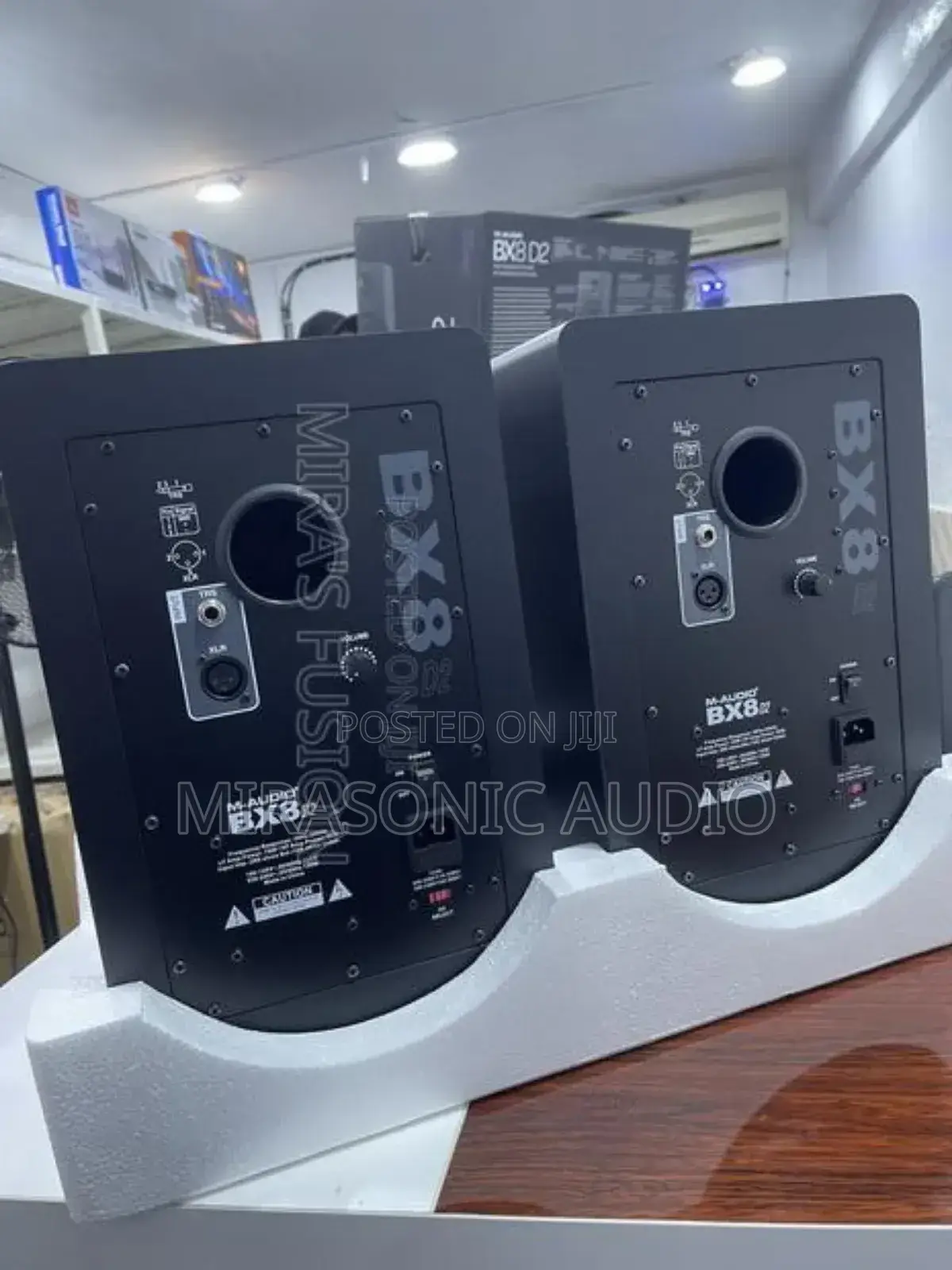 M-audio Bx8 D2 8 Powered Studio Monitor Pair