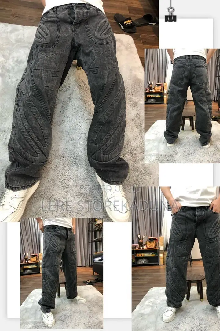 Original Baggy Jeans Available