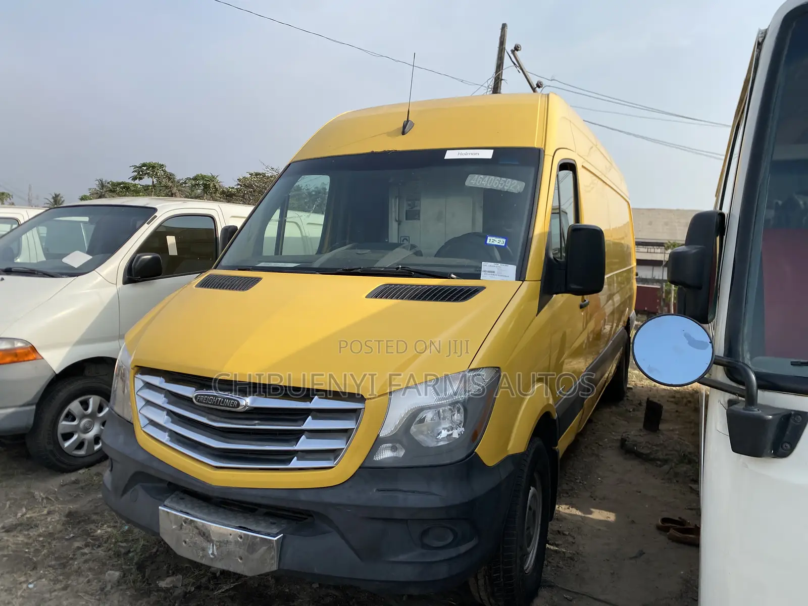 Freightliner Champion 2016 Yellow