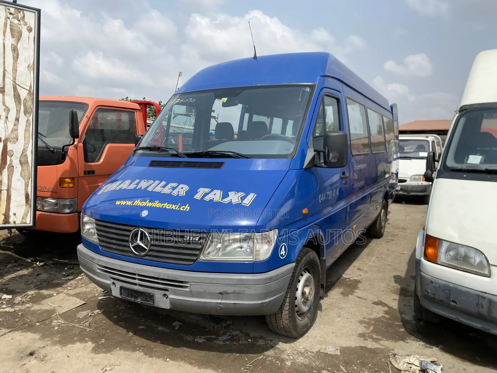 Mercedes-Benz Sprinter 2011 Blue
