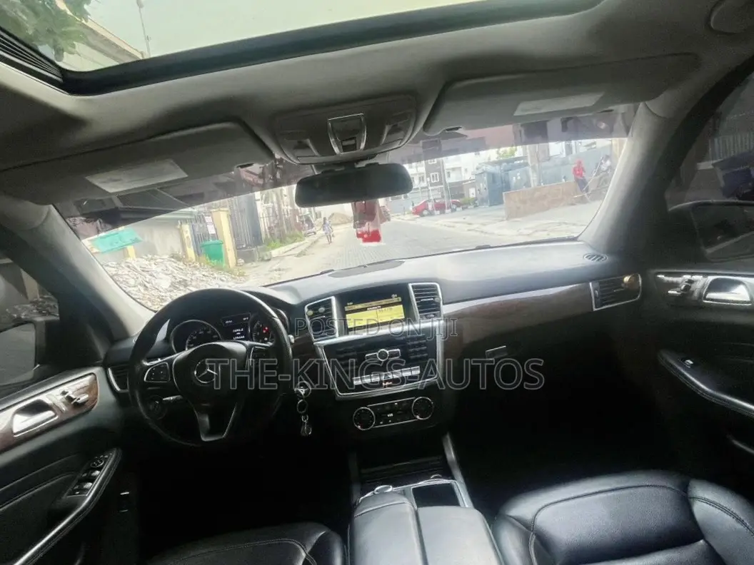 Mercedes-Benz M Class ML 350 4Matic 2012 Gray