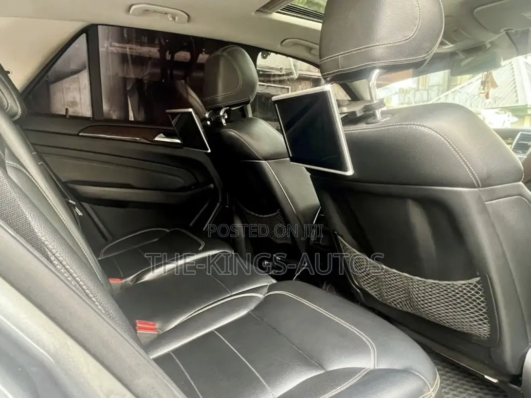 Mercedes-Benz M Class ML 350 4Matic 2012 Gray