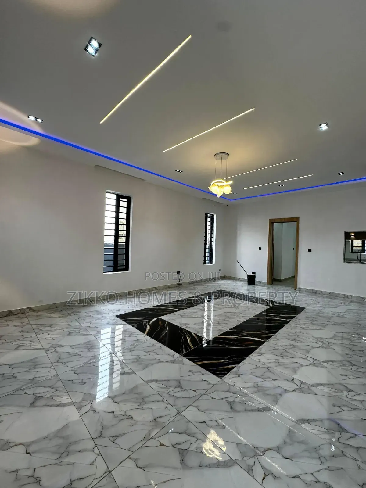4bdrm Duplex In Ajah For Sale