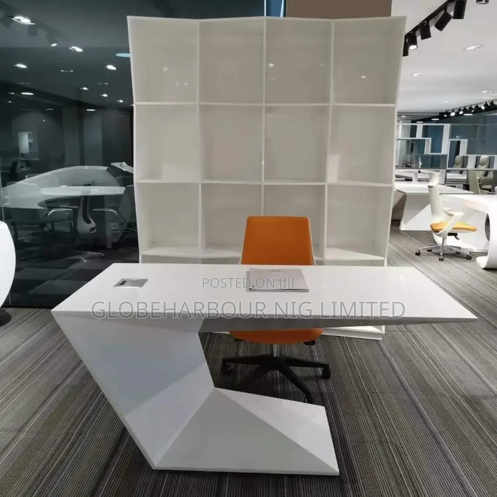 Luxurious Office and Study Table