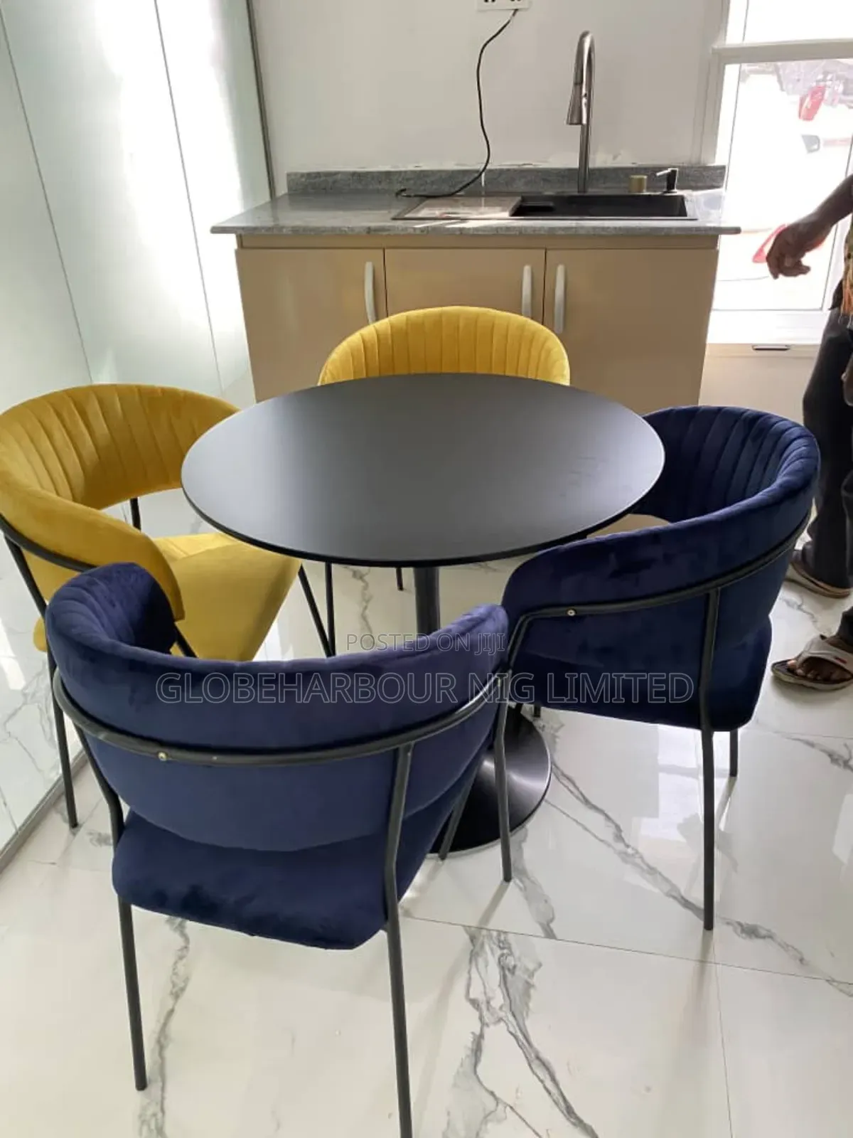 By 4 Seater Dinning Set