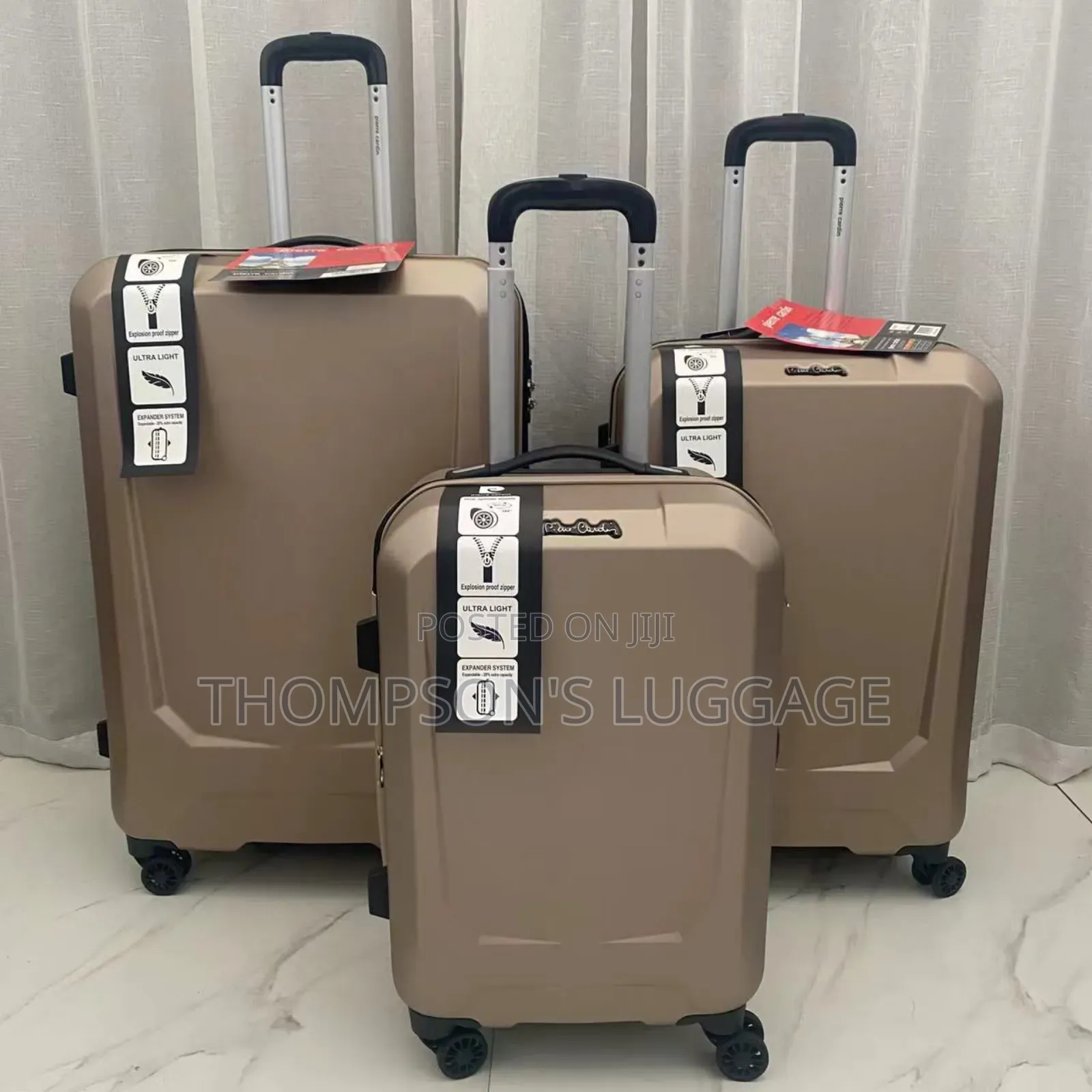 Top Notch Pierre Cardin Luggage
