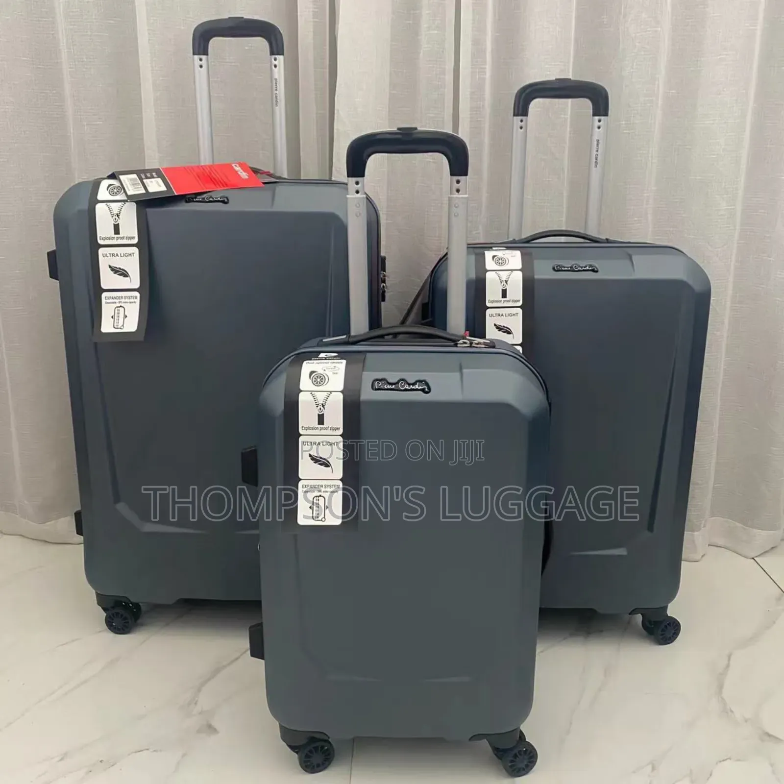 Top Notch Pierre Cardin Luggage