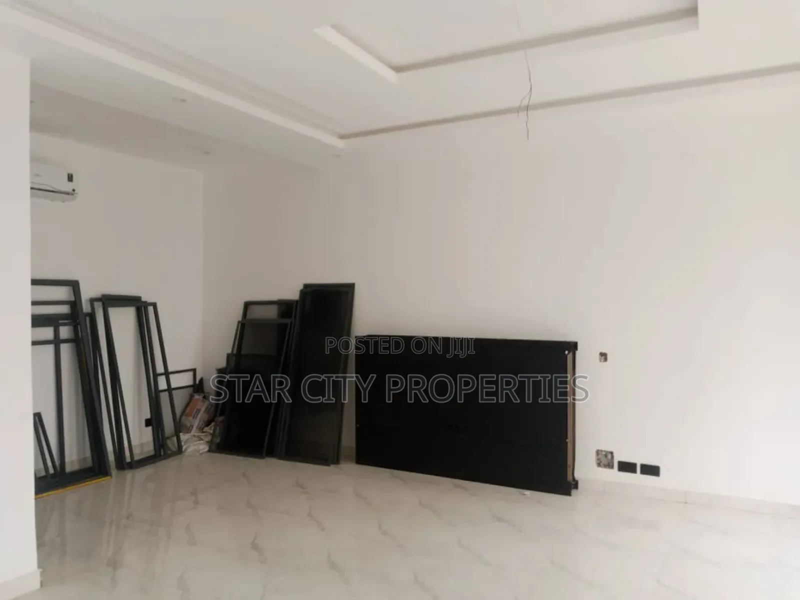 4bdrm Duplex in Estate, Oregun for rent