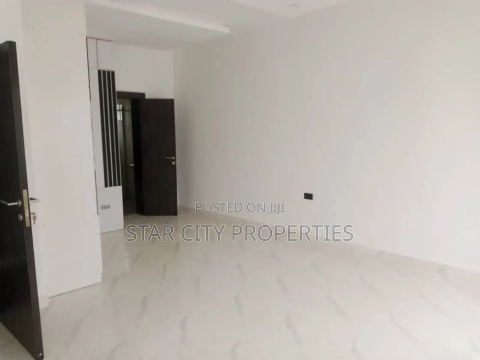 4bdrm Duplex in Estate, Oregun for rent