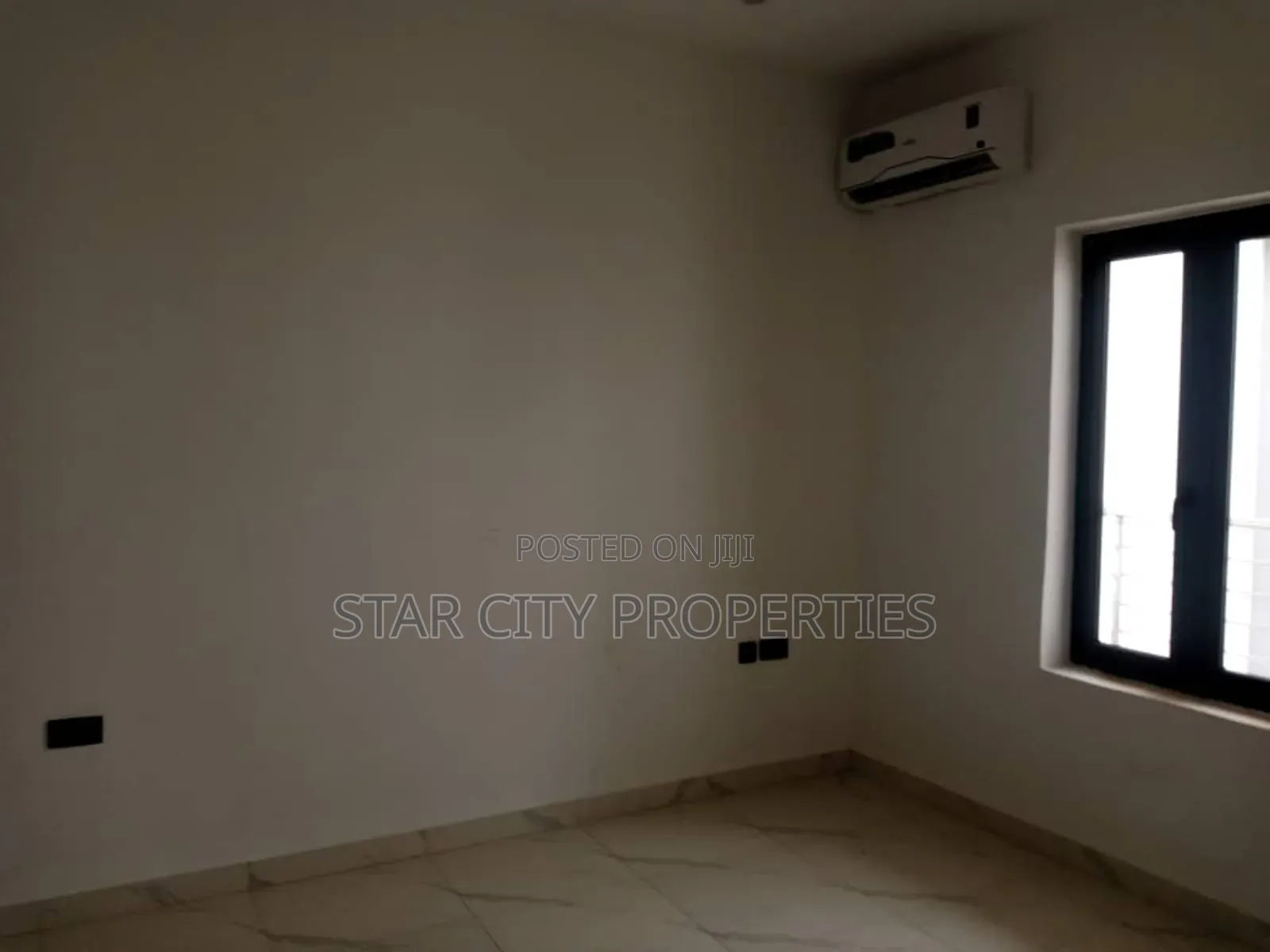 4bdrm Duplex in Estate, Oregun for rent