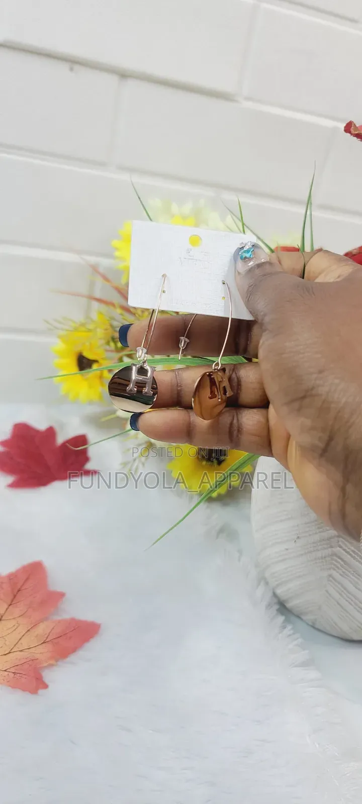 Rosegold Curve Earring