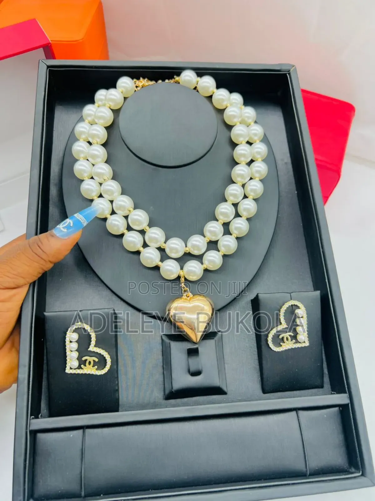 Beautiful Pearl Set