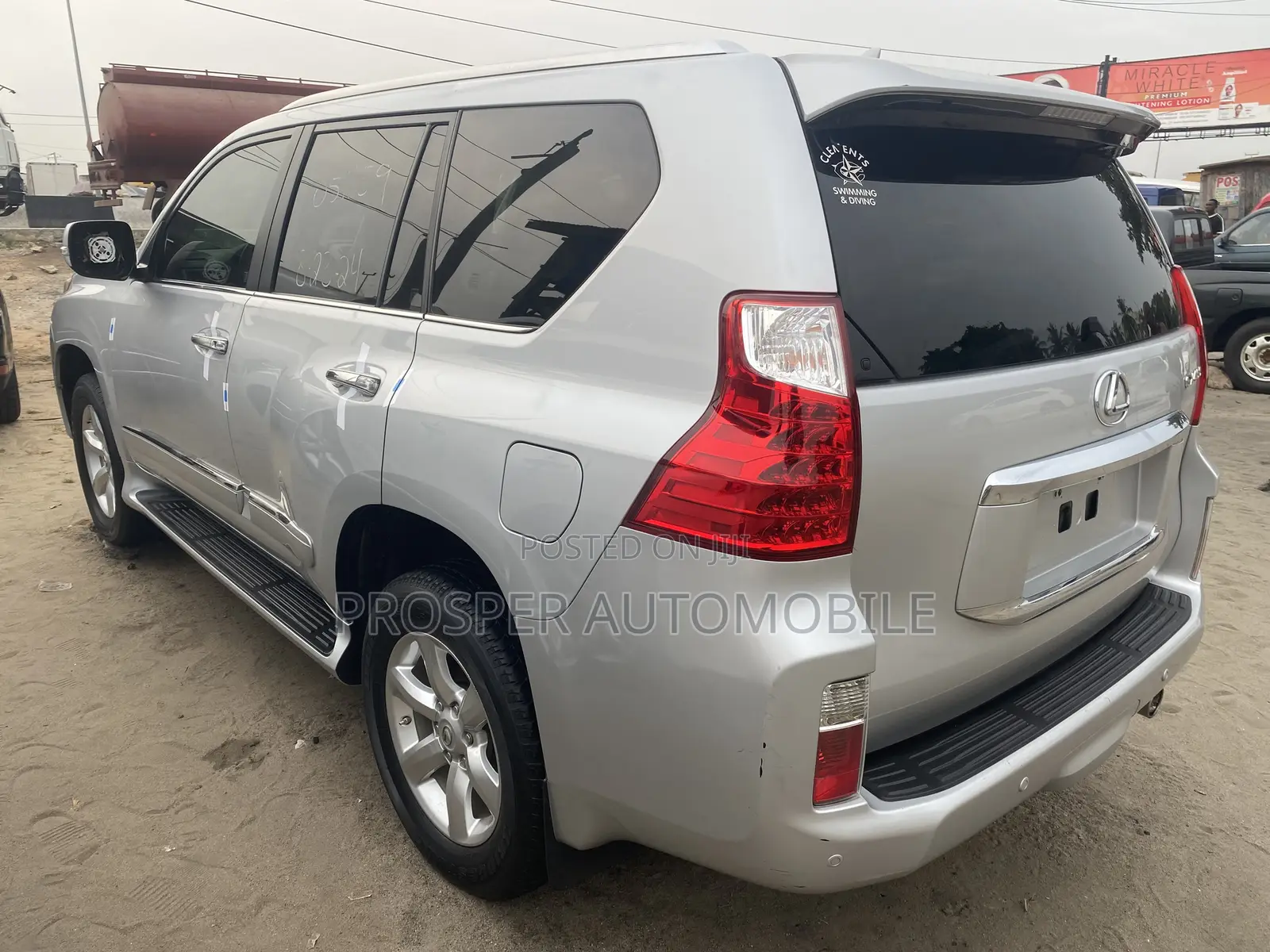Lexus GX 460 Base 2013 Silver