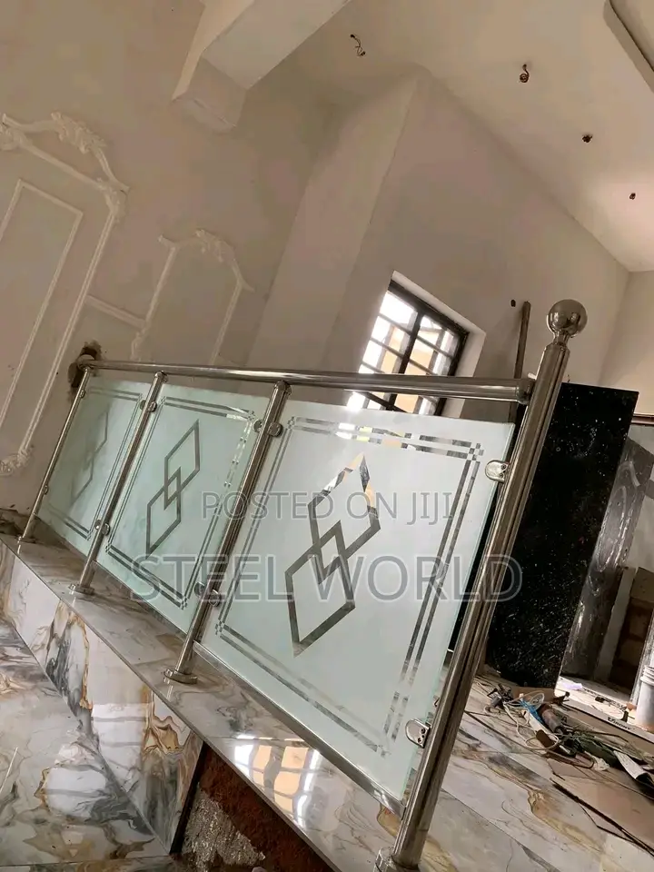 10m Design Glass for Dinning
