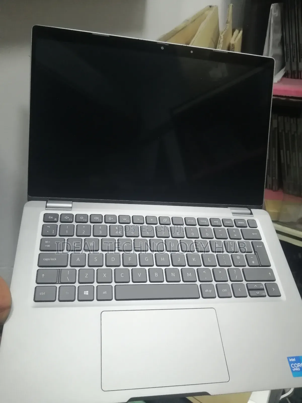 Laptop Dell Latitude 5320 16GB Intel Core I5 SSD 256GB