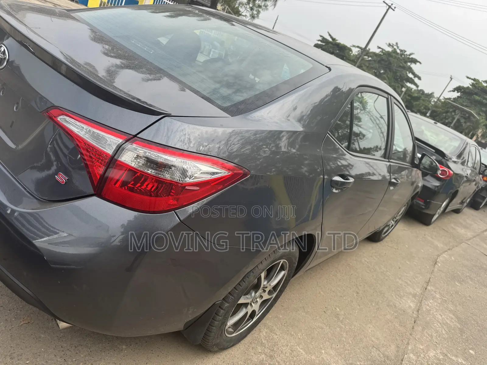 Toyota Corolla 2016 Gray
