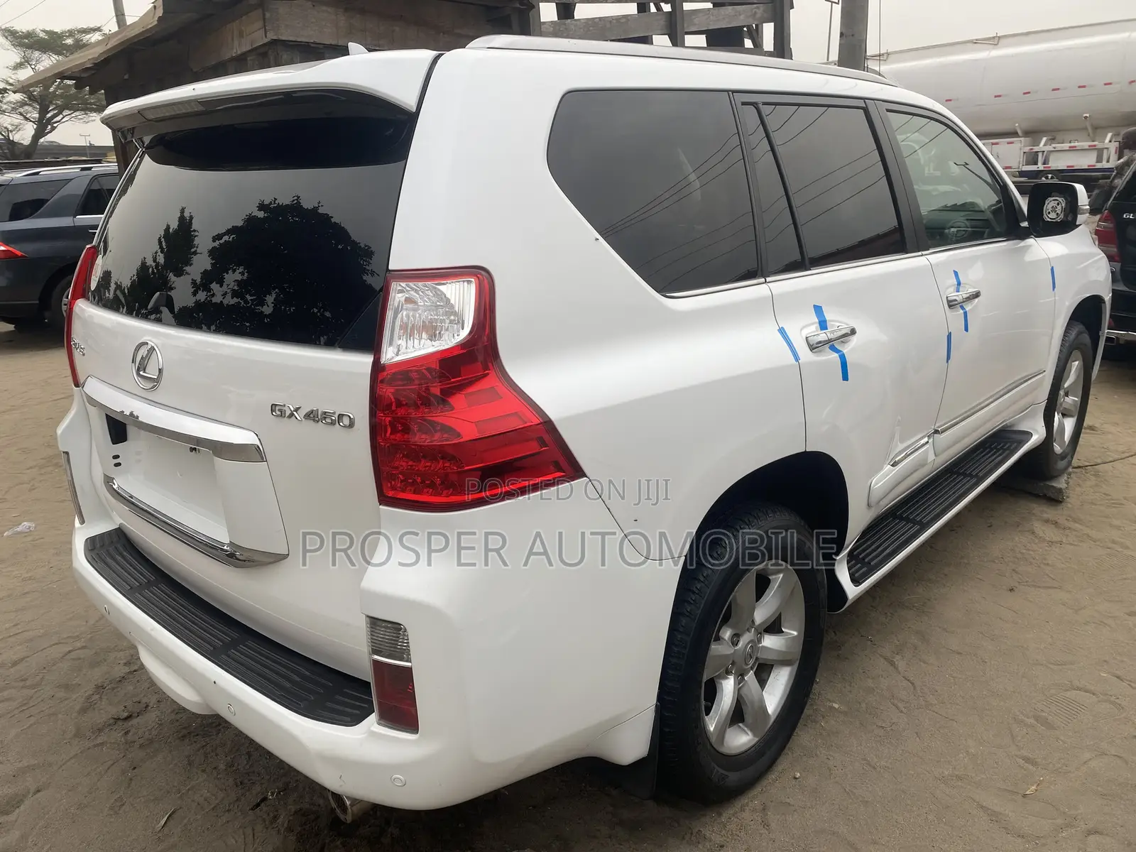 Lexus GX 460 2011 White