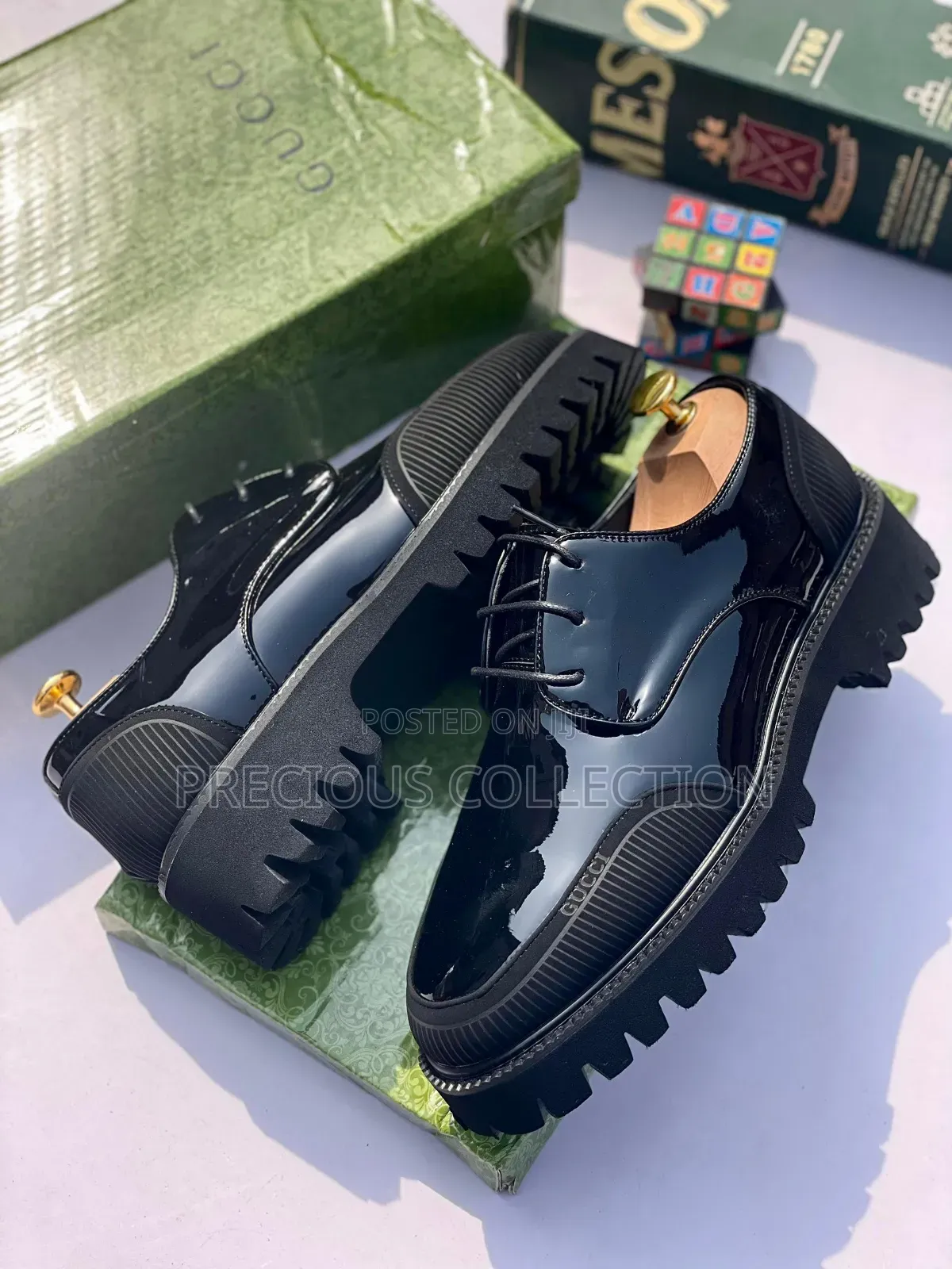 Classic Chunky Sole Glossy Leather Lace Up Shoe for Men
