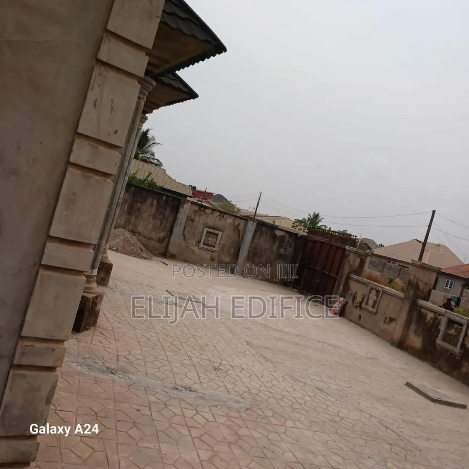 Furnished 3bdrm Bungalow in Mowokekere, Ijede / Ikorodu for sale