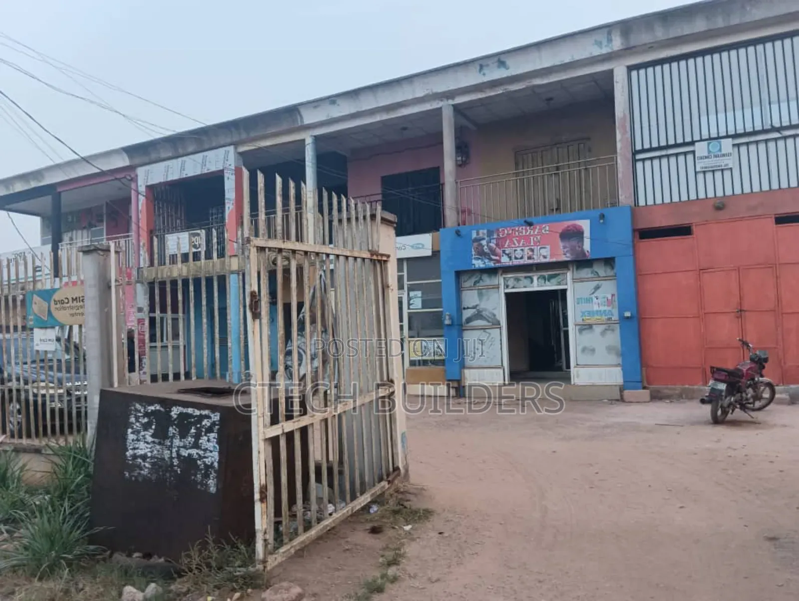 Hot Sales, Shopping Complex With Lockup Stores and Office