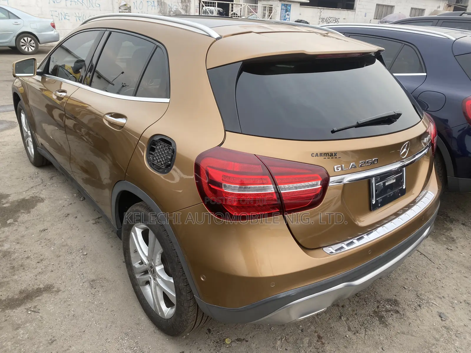 Mercedes-Benz GLA 250 2019 Gold