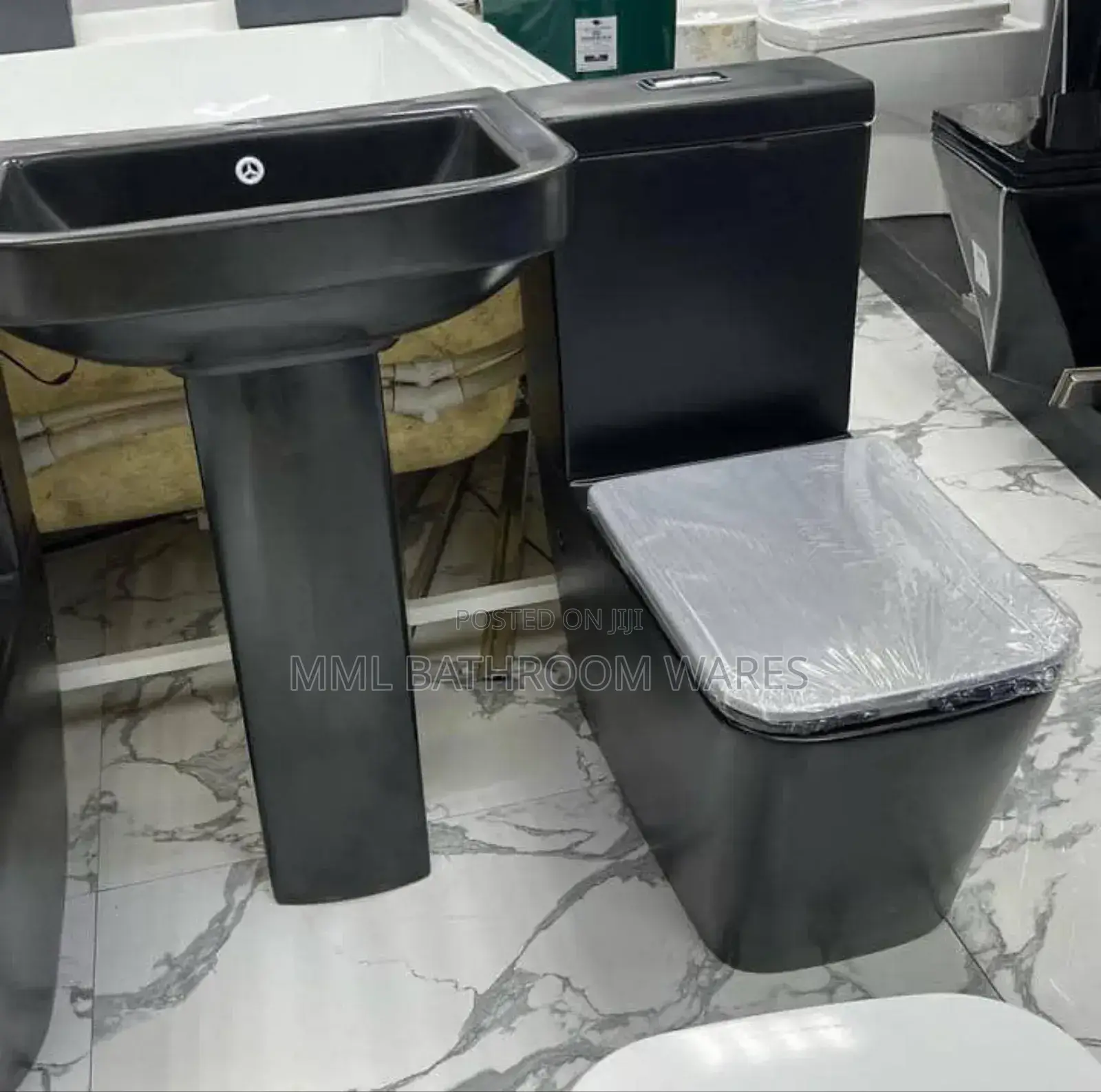 Black Square Executive Water Closet Toilet Wc