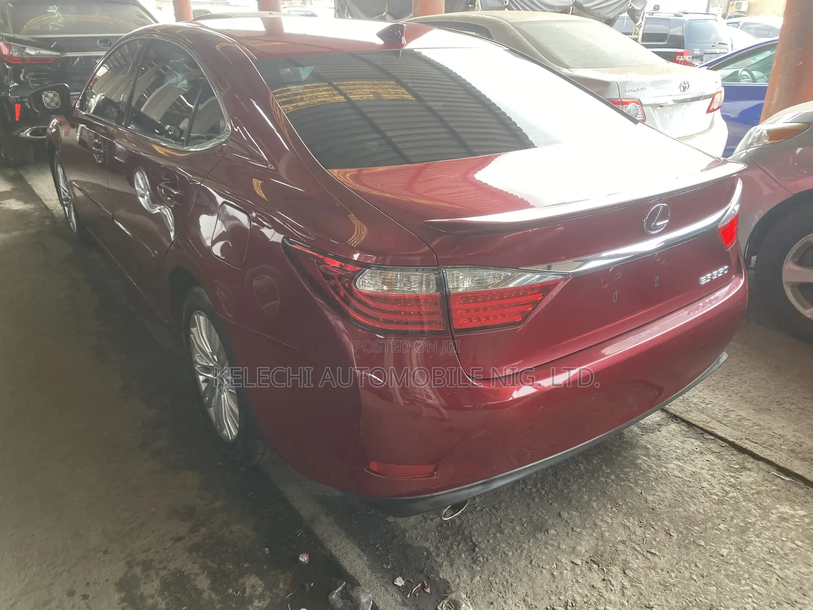 Lexus ES 350 FWD 2015 Red