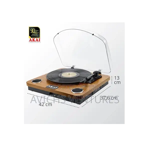 Akai Vintage Bluetooth Turntable With FM Radio SD USB