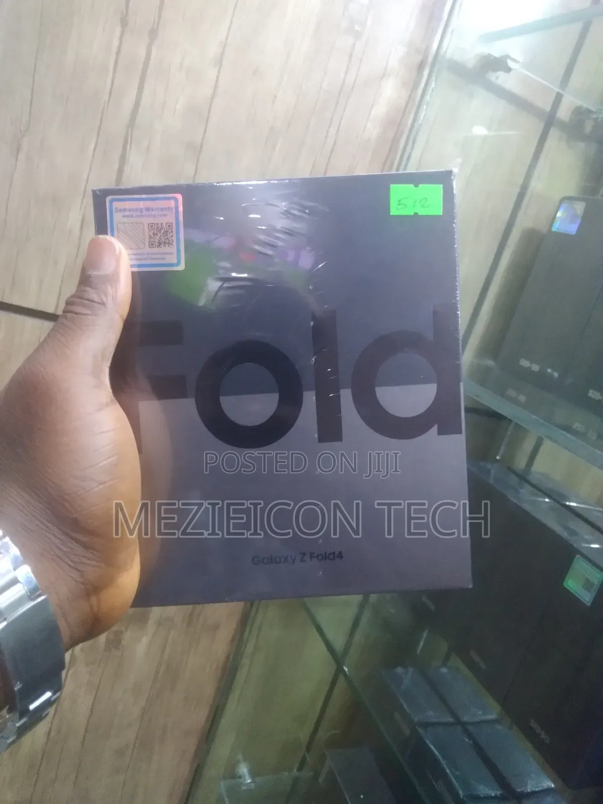 New Samsung Galaxy Z Fold4 256 GB Black