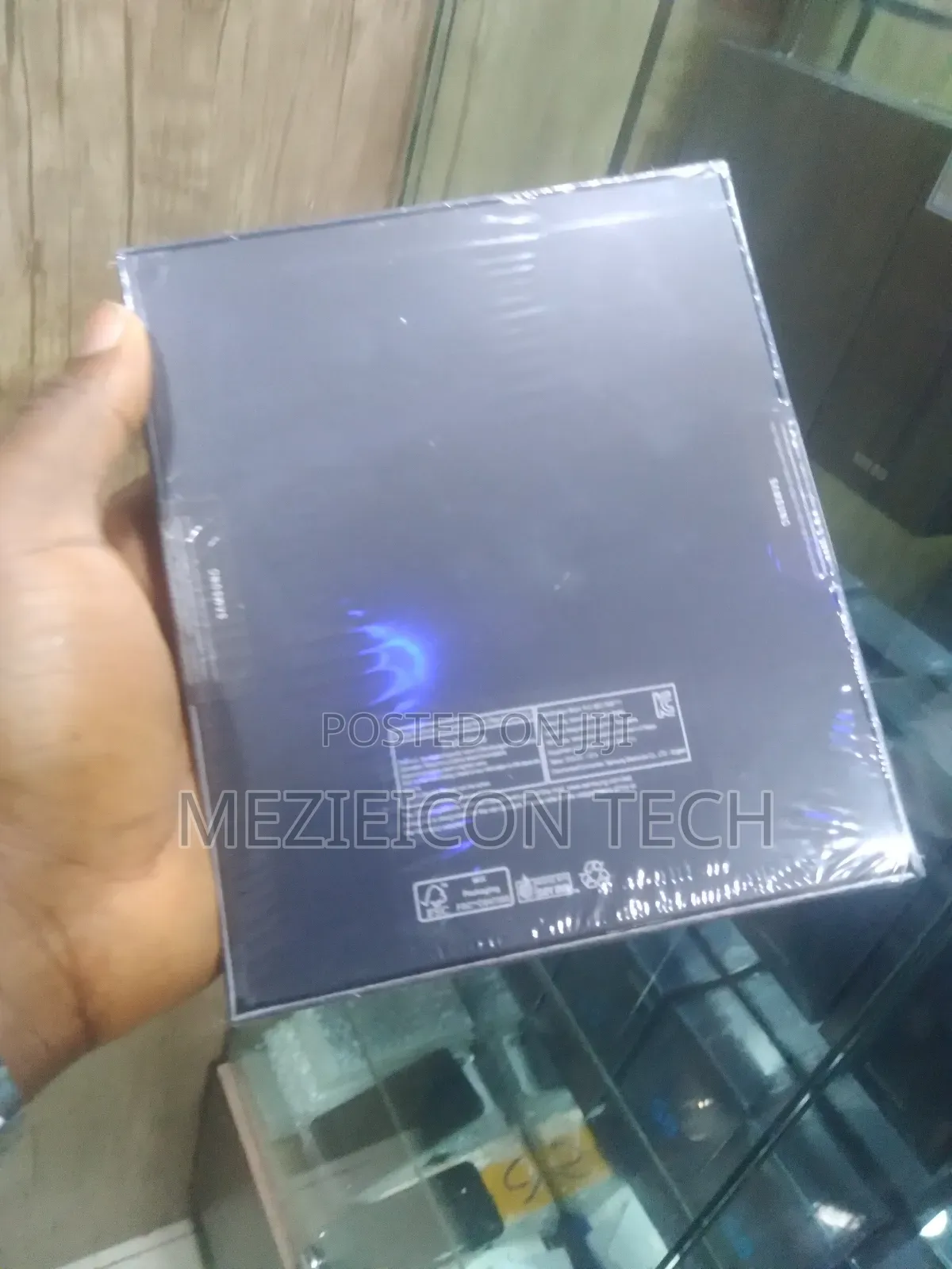 New Samsung Galaxy Z Fold4 256 GB Black