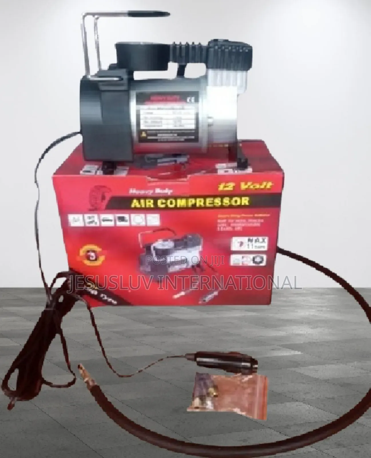 Tyre Inflator Car Pump 12V With Pressure Gauge. Easy to Use