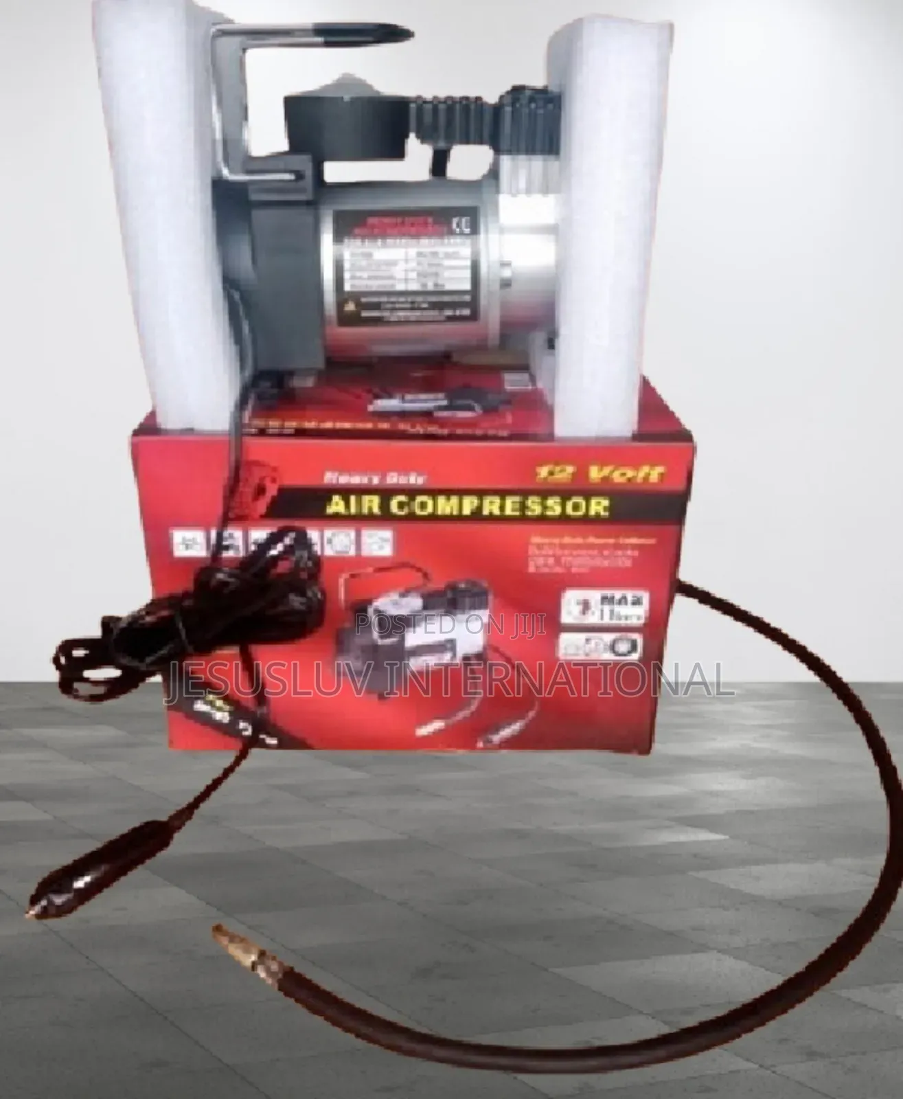 Tyre Inflator Car Pump 12V With Pressure Gauge. Easy to Use