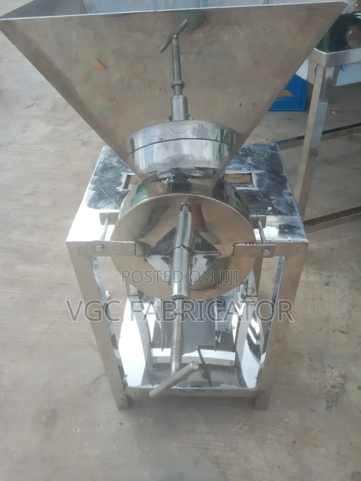 Tiger Nut Grinding Machine