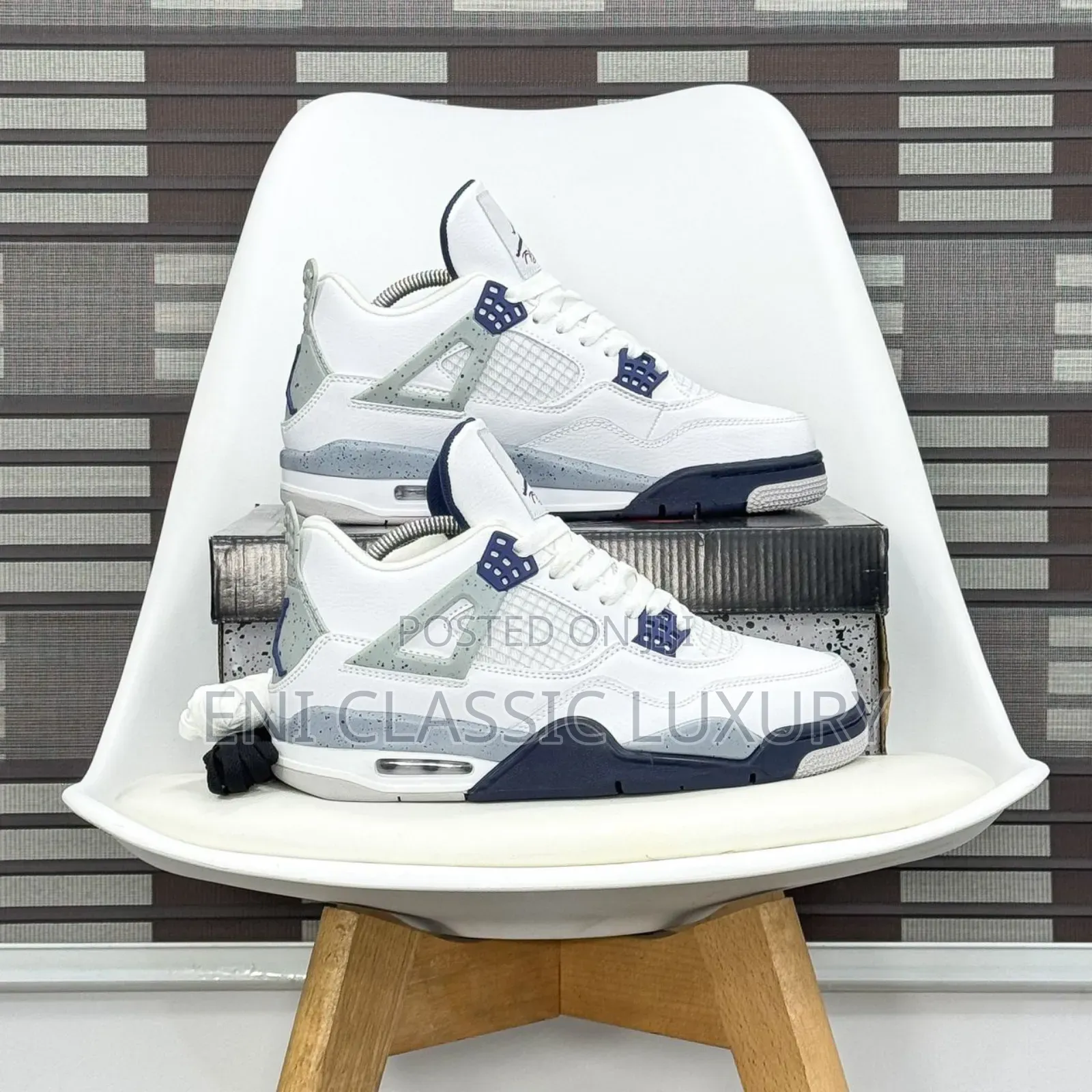 Most Wanted Luxury Men's Sneakers Air Jordan Available