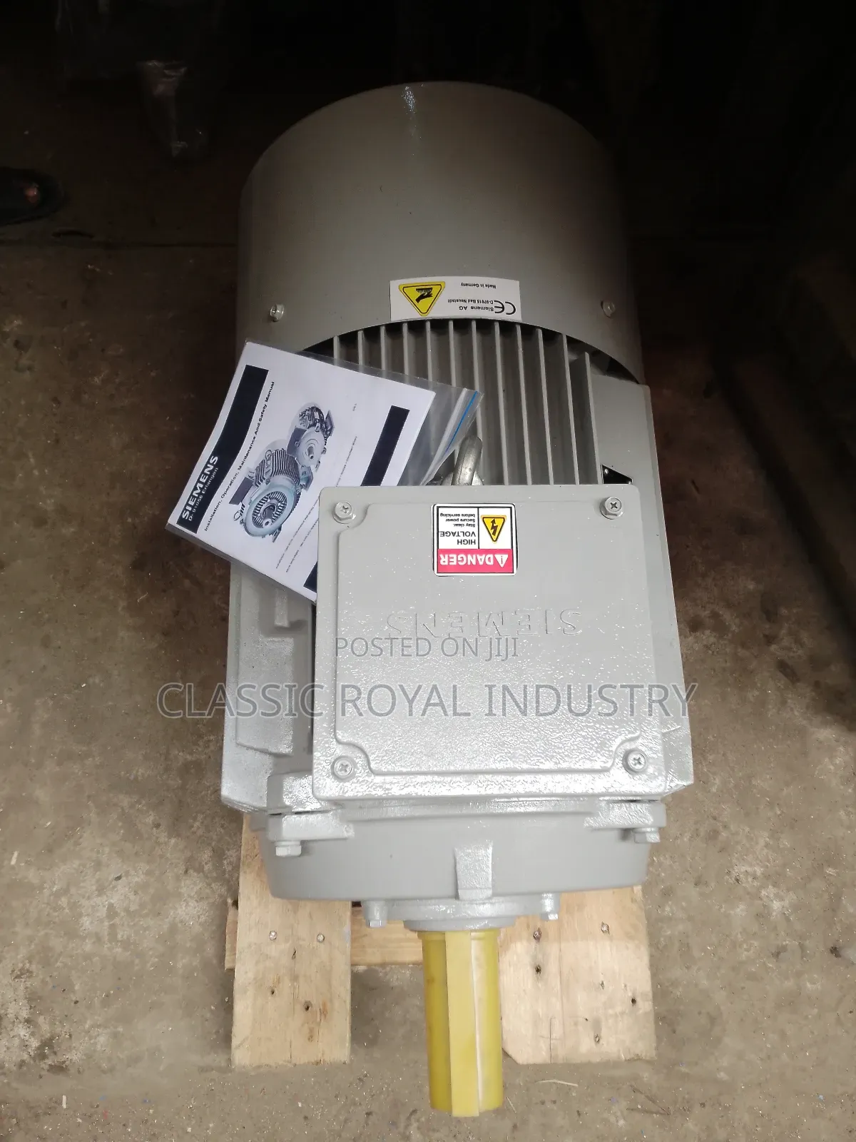 30 HP Siemens Electric Motor 22 Kw 1470 RPM