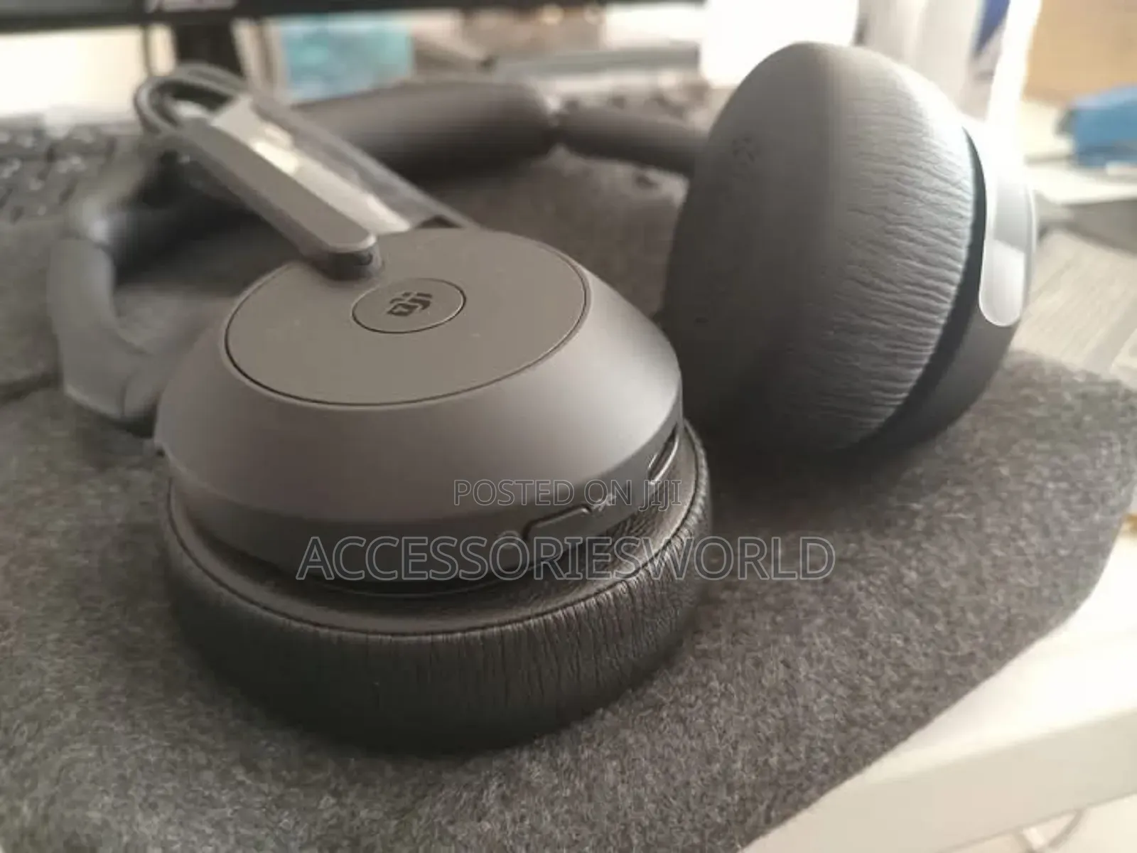 Jabra Evolve2 55 Bluetooth Active Noise Cancelling Headset