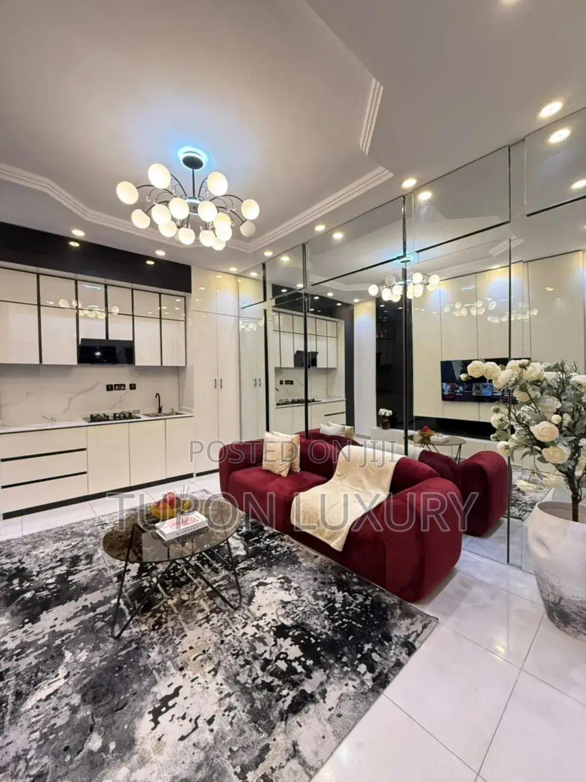 Beautiful 1 Bedroom With a Private Cinema and Bathub