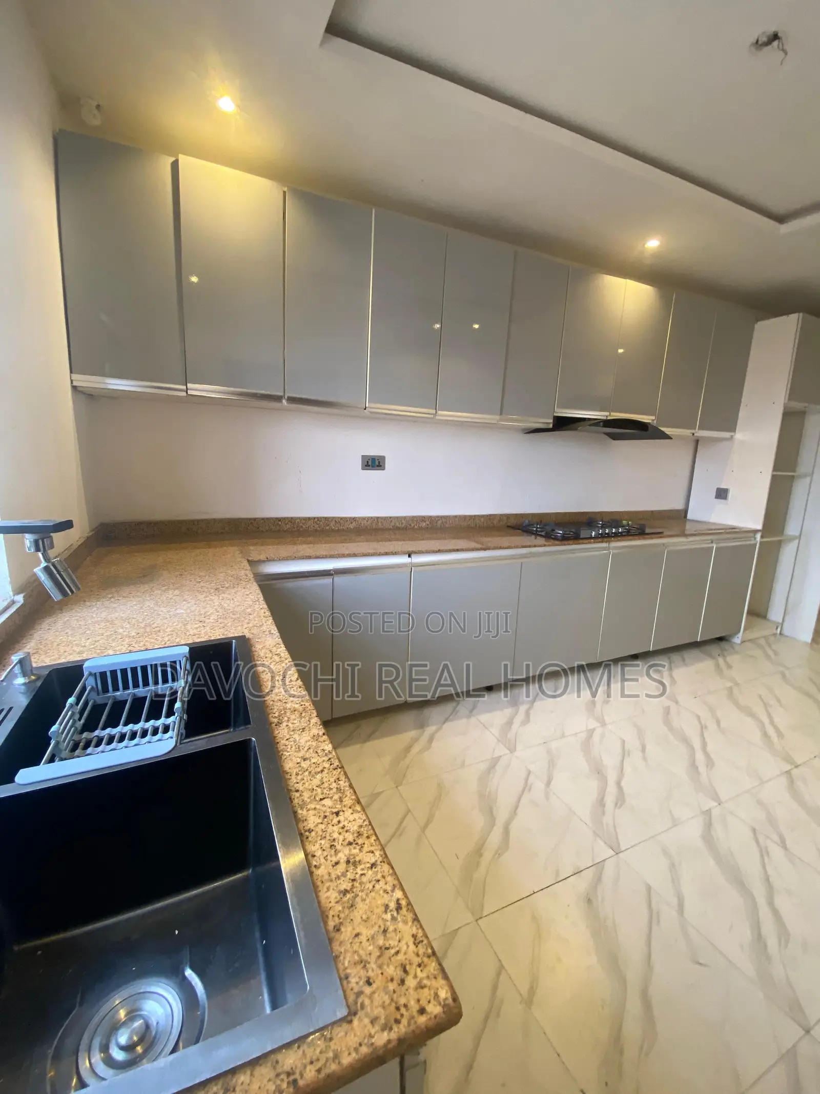 Furnished 3bdrm Apartment In Chevron Lekki For Rent