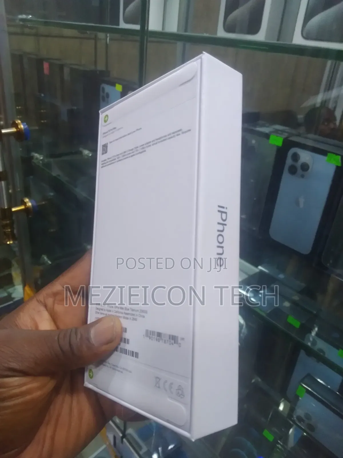New Apple iPhone 15 Pro Max 256 GB Silver