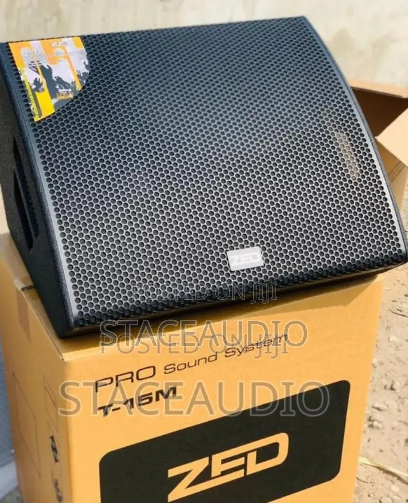 Stage/Floor Monitor