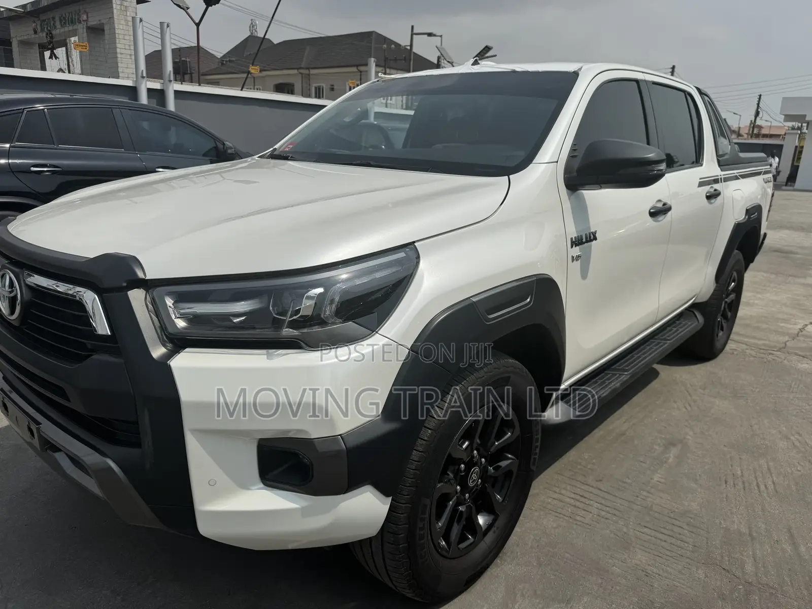 Toyota Hilux 2020 White