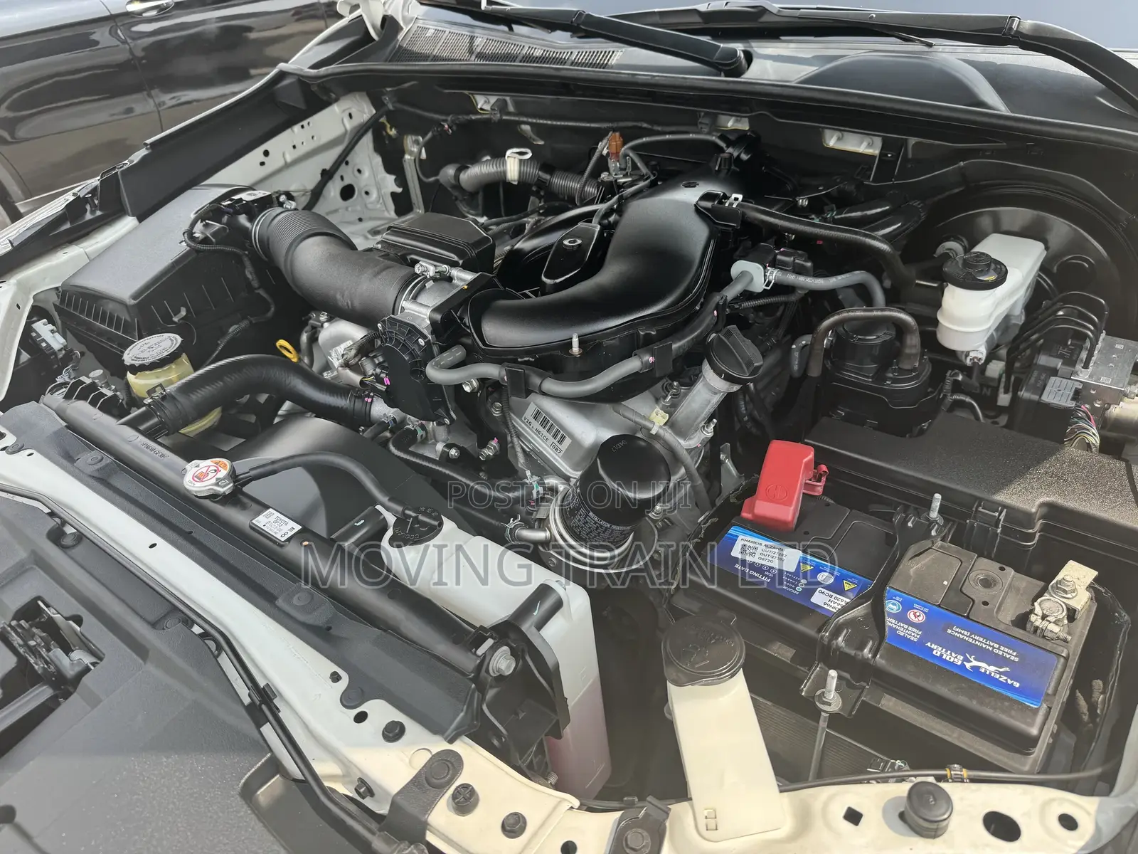 Toyota Hilux 2020 White
