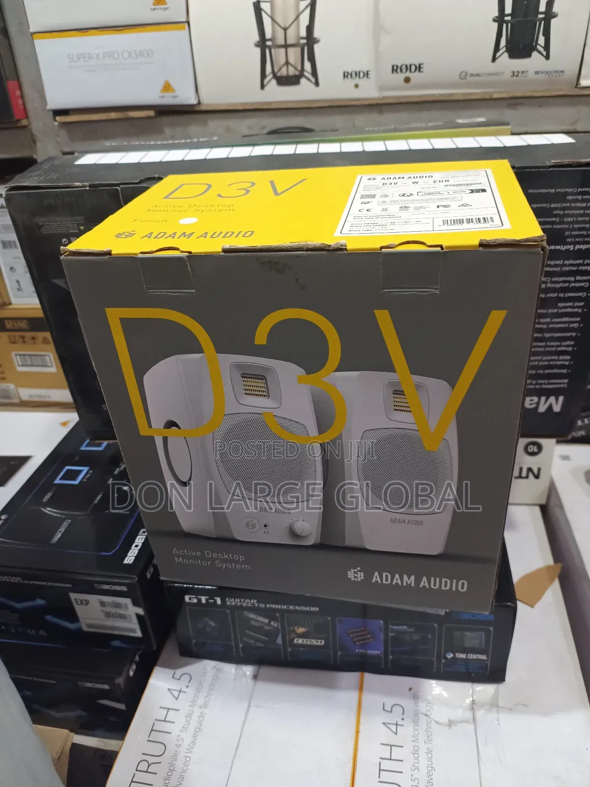 Adam Audio D3V Monitor