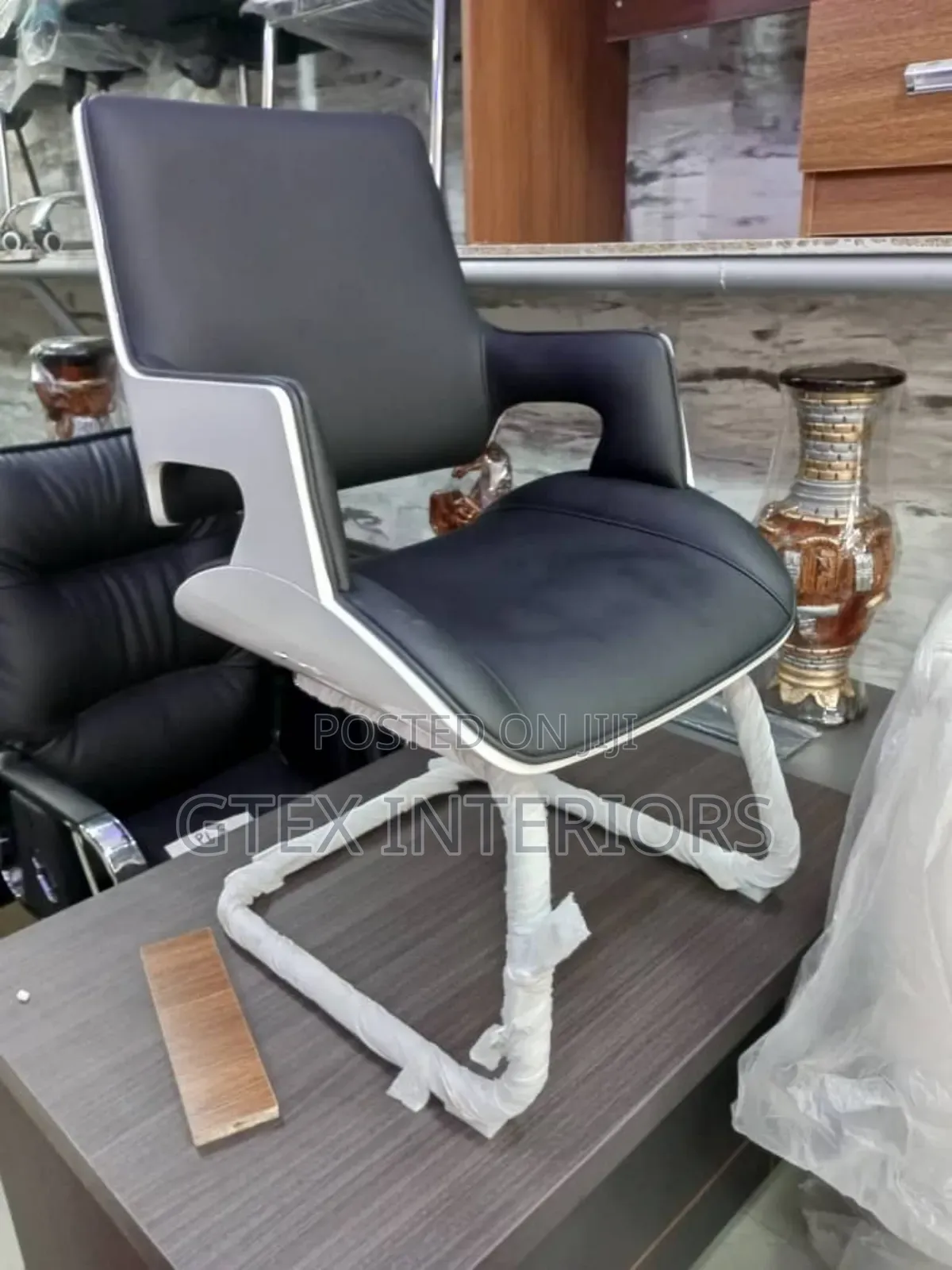 Executive Office Visitors Chair