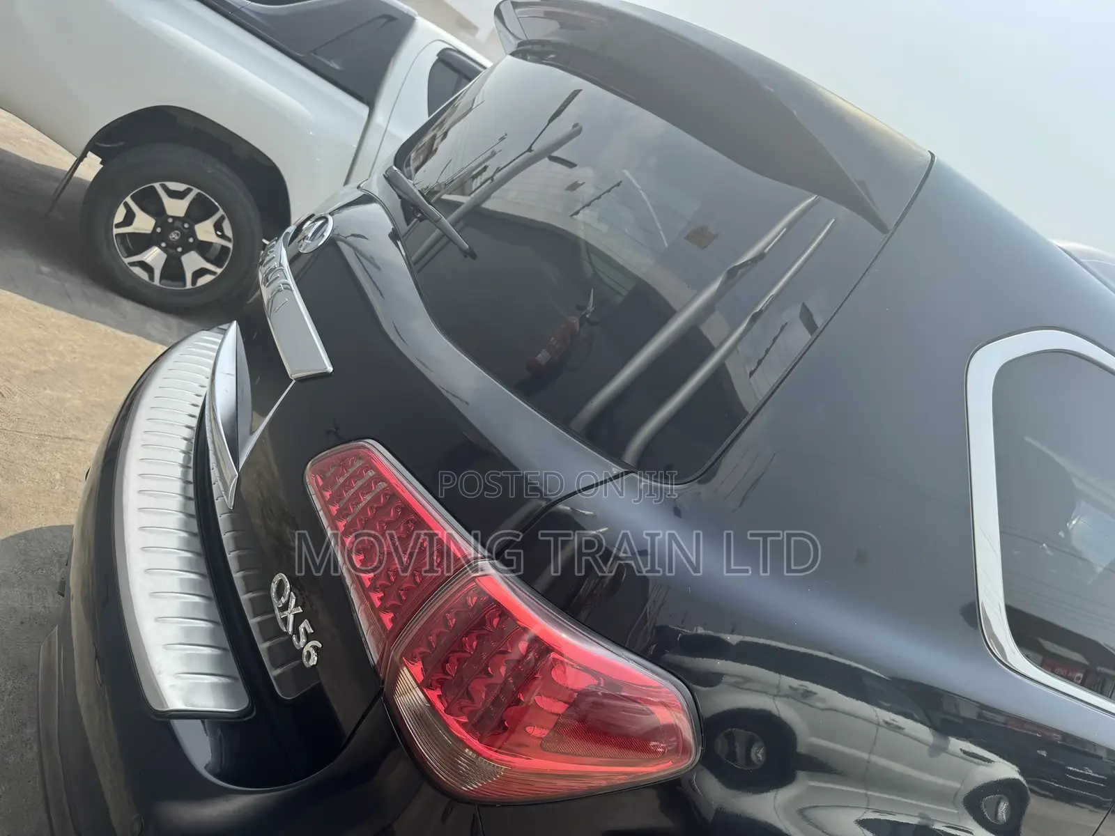 Infiniti QX56 2012 Black